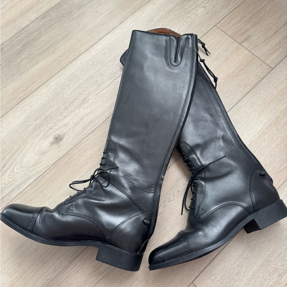 Ariat Black Leather Equestrian Boots SIZE 8*